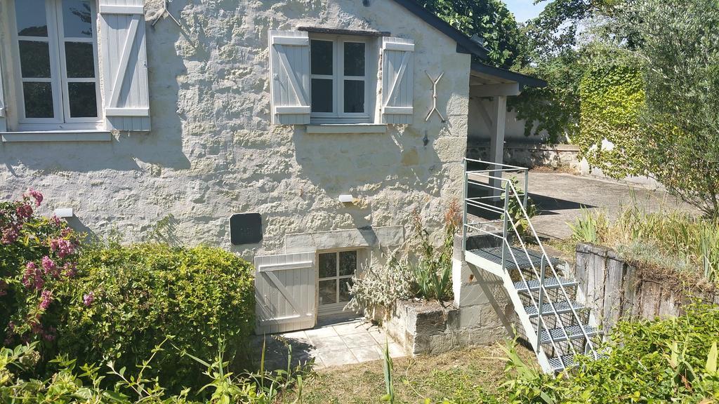 Gite Chateau De Chaintres Dampierre-sur-Loire Ngoại thất bức ảnh